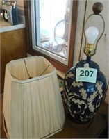 Navy table lamp w/ applied tan flowers & pleated