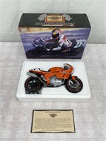 Harley Davidson VR1000 SUPERBIKE Die Cast Replica