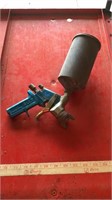 Sharpe SGF paint gun ( untested ).