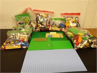 Over 4lbs of Legos