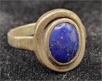 Sterling .925 & Dark Blue Stone Ring Sz 5.5
