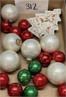 Vintage Christmas Ornaments / Trinket Tree Holder