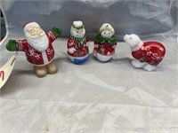 4 Fenton Christmas Figures