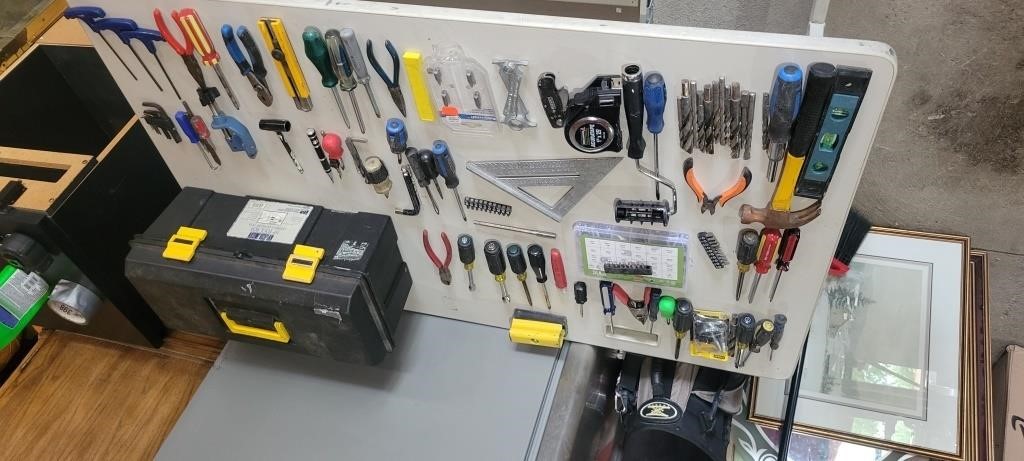 TOOL BOX AND CONTENTS