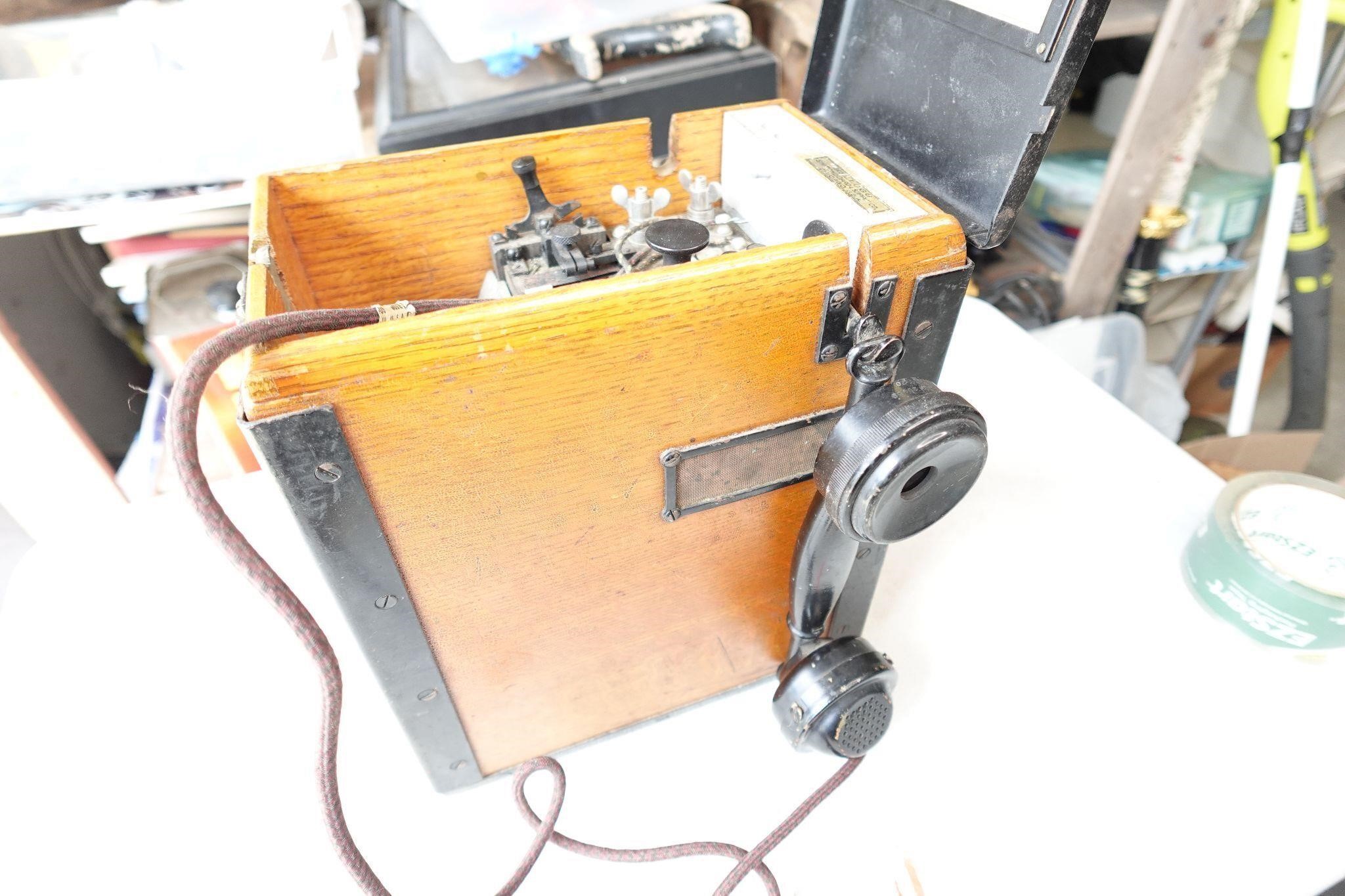 Rare WW1 FIELD TELEPHONE Model 1917. (WORKS)