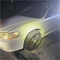 2001 Honda Accord White