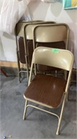 4 folding chairs