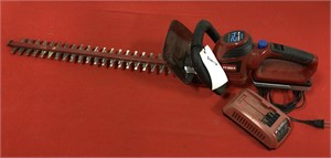 Toro 24V Hedge Trimmer w/ Charger & Battery
