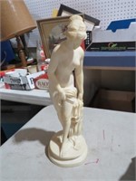 VINTAGE CLASSICAL LADY FIGURINE