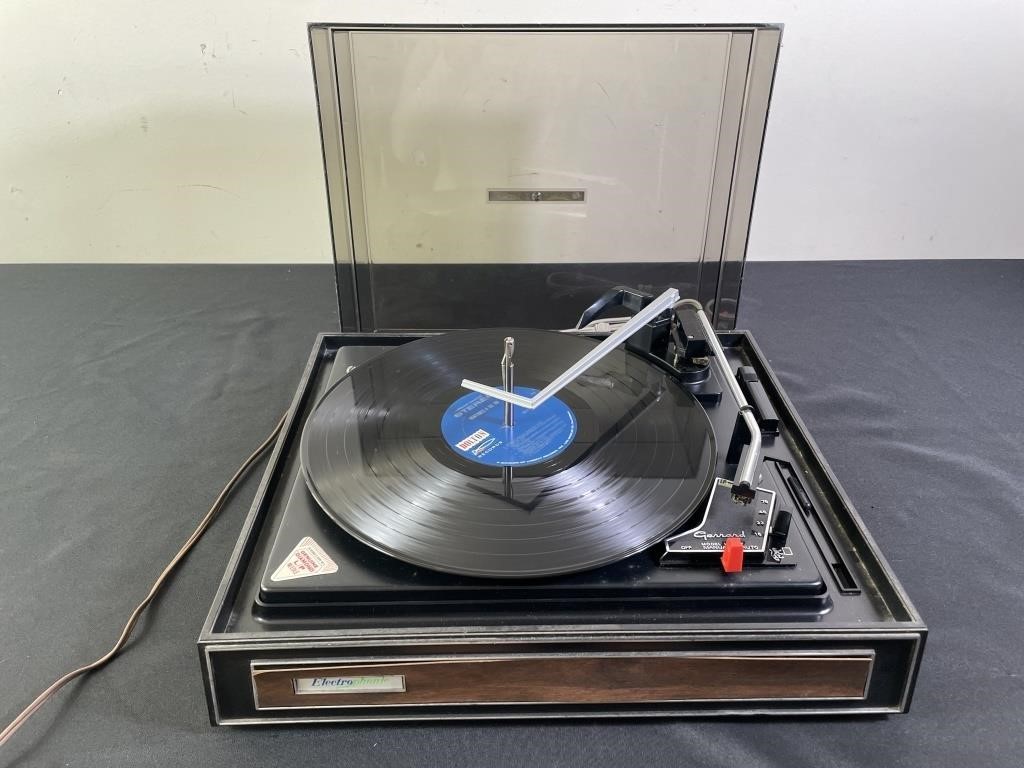 Garrard Electrophonic Stereo Turntable 1025 T
