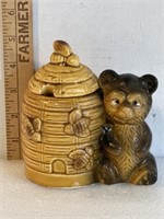 Ceramic honey pot with bear