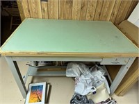 Work Table w/ Drawer Contents