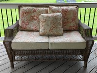 Out Of The Way Patio Love Seat (58"×37"×37")