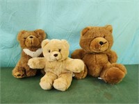 3 brown bears stuffed animals