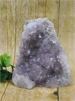 AMETHYST ROCK STONE LAPIDARY SPECIMEN