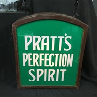 Pratt's Perfection lightbox approx 51 x 70 x 20 cm