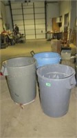 (3) Plastic Trash Cans