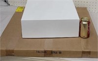 Box of 25 14"x14"x5" gift boxes from clean