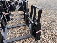 48" Kivel 4200LB Pallet Forks