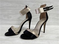 Karen Miller Size 39 High Heels