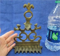 smaller old brass oriental stand ~7 inch tall