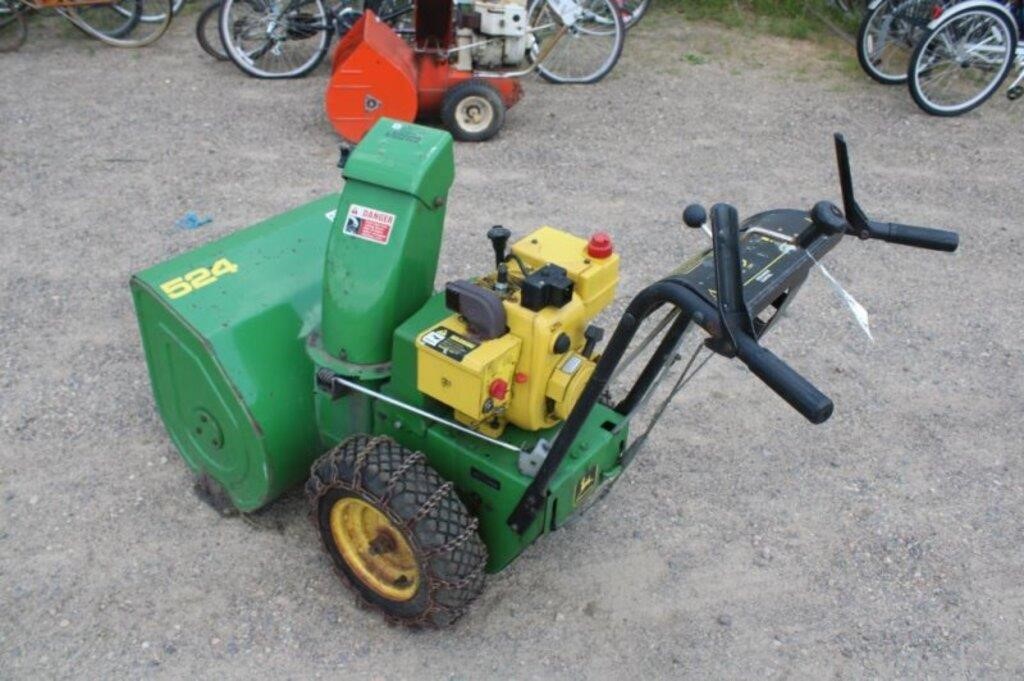 John Deere 524 2-Stage Snowblower