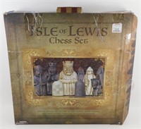 * Complete Chess Set