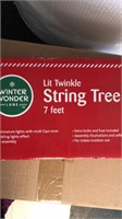NEW 140 Lit Twinkle String Tree 7 ft