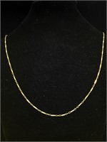 14K Gold Chain Necklace 
15.5 inches 3g