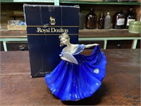 Royal Doulton Figure - Elaine HN 2791