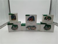 6 DEPT 56 Hertiage Village collection MINT N BOX