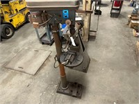 12 Speed 5/8" Chuck Floor Drill Press