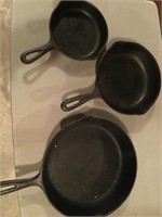 3 Cast Iron Pans