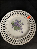 7.5 “ VINTAGE VIOLET PLATE