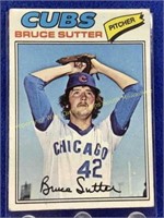1977 # 144 Bruce Sutter (HOF) rookie HV