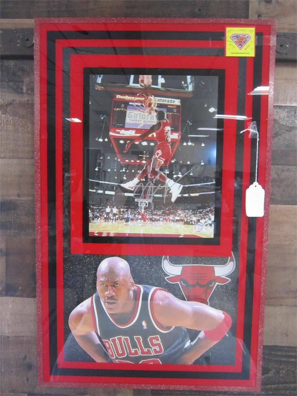 FRAMED MICHAEL JORDAN PHOTO-SIGN,CERT-20 X 32