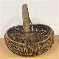 19"x14” Handmade Basket. No Shipping