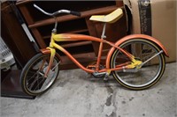 Vtg Collectible Small Roadmaster Bicycle w/