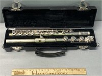 Gemeinhardt Flute & Case Musical Instrument