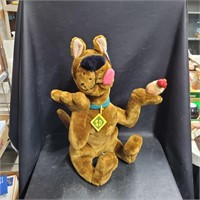 1998 Scooby Do Large Stuffed Dog Cartoon