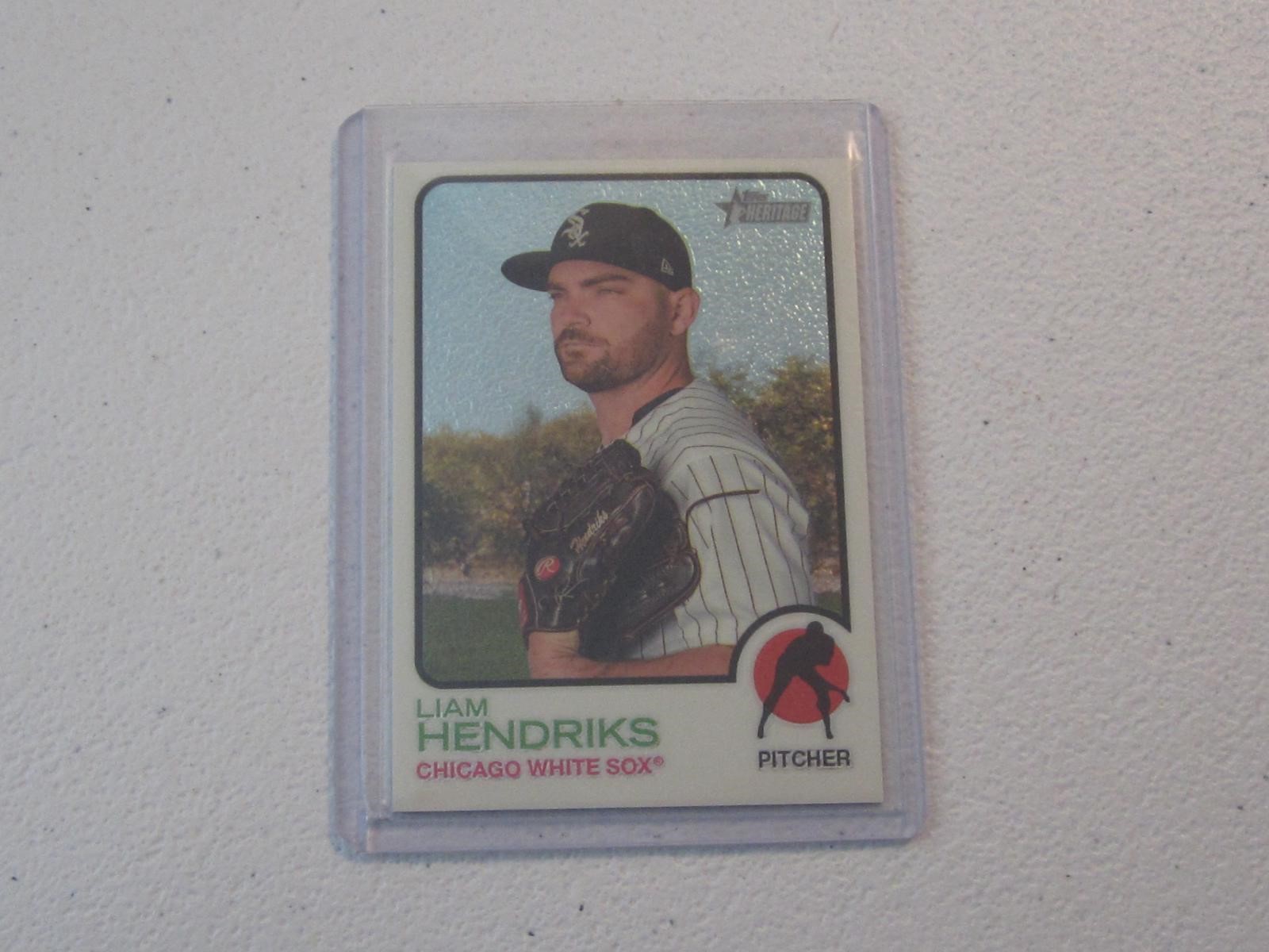 2022 TOPPS HERITAGE CHROME LIAM HENDRICKS