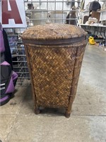 Weave Type Basket