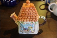 Ceramic Tea Pot House