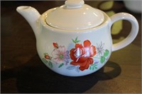 Ceramic Tea Pot Flowers