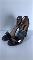 New Daily Shoes Size 7.5 Heals