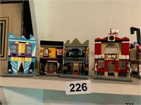 Building Blocks~Group of 4 small buildings