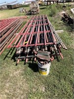 8-20' x 4' Square Tube Continuous Fence