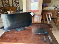 MAGNAVOX 32" FLATSCREEN TV, MODEL: 32MV304X/F7