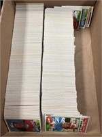 (1100+) 1981 Topps Baseball Cards w/ Stars