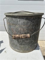 Galvanized Vintage Minnow Bucket